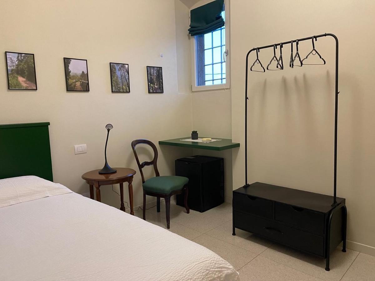 Foresteria Antica Bastia B&B Бергамо Екстер'єр фото